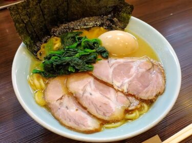 【雷家】甲府の学生・若者の集まる横浜家系ラーメン店。お得な割引サービスもいっぱいあるよ＾＾