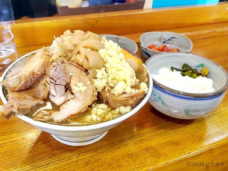 自家製麺 太宰食堂　山梨　甲府　