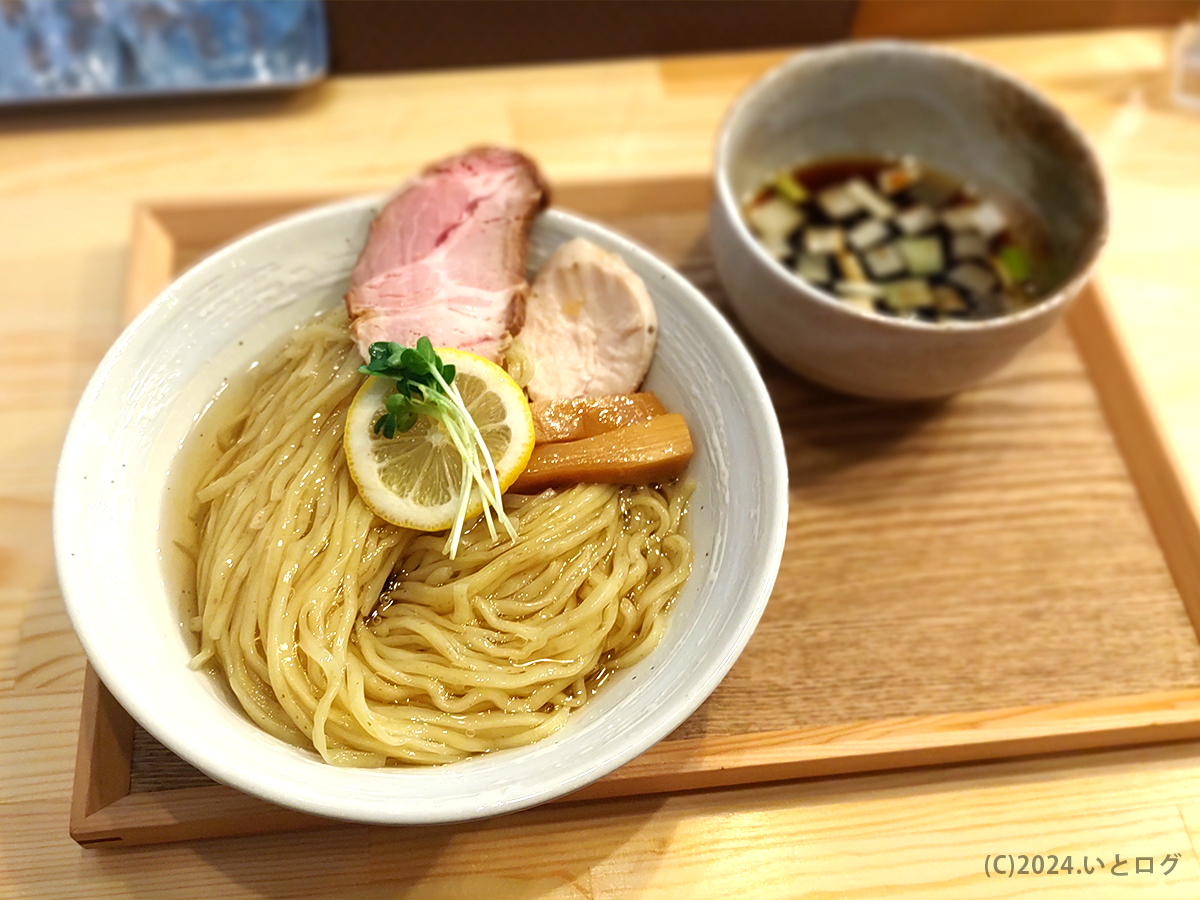 メンヤオキビ 山梨　甲府　昆布水つけ麺