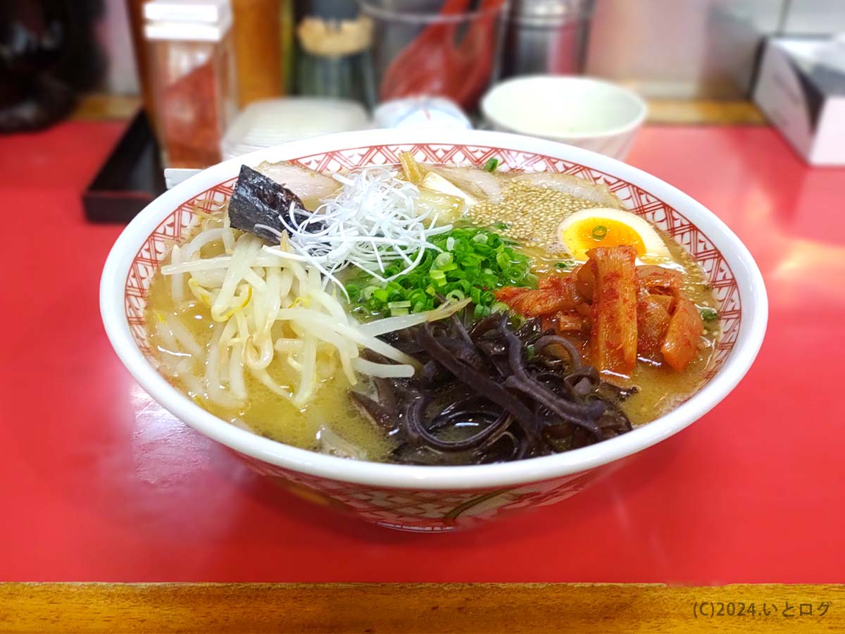 宝来軒　中津市　大分　満腹特製ラーメン