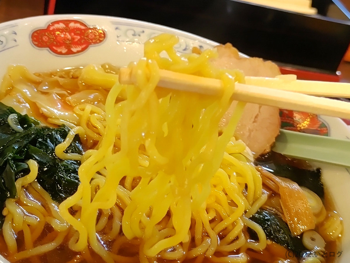 ラーメン　麺　アップ