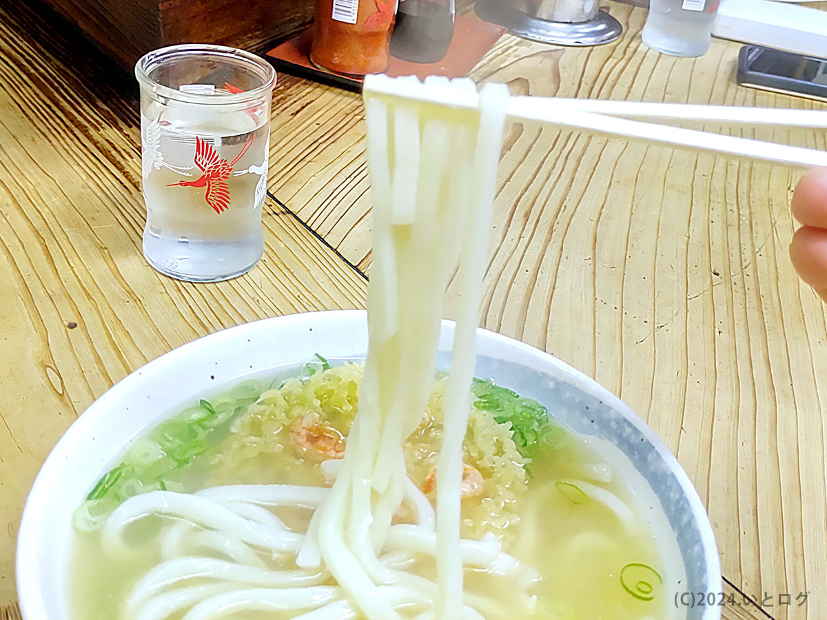 弥太郎うどん　福岡　天神　