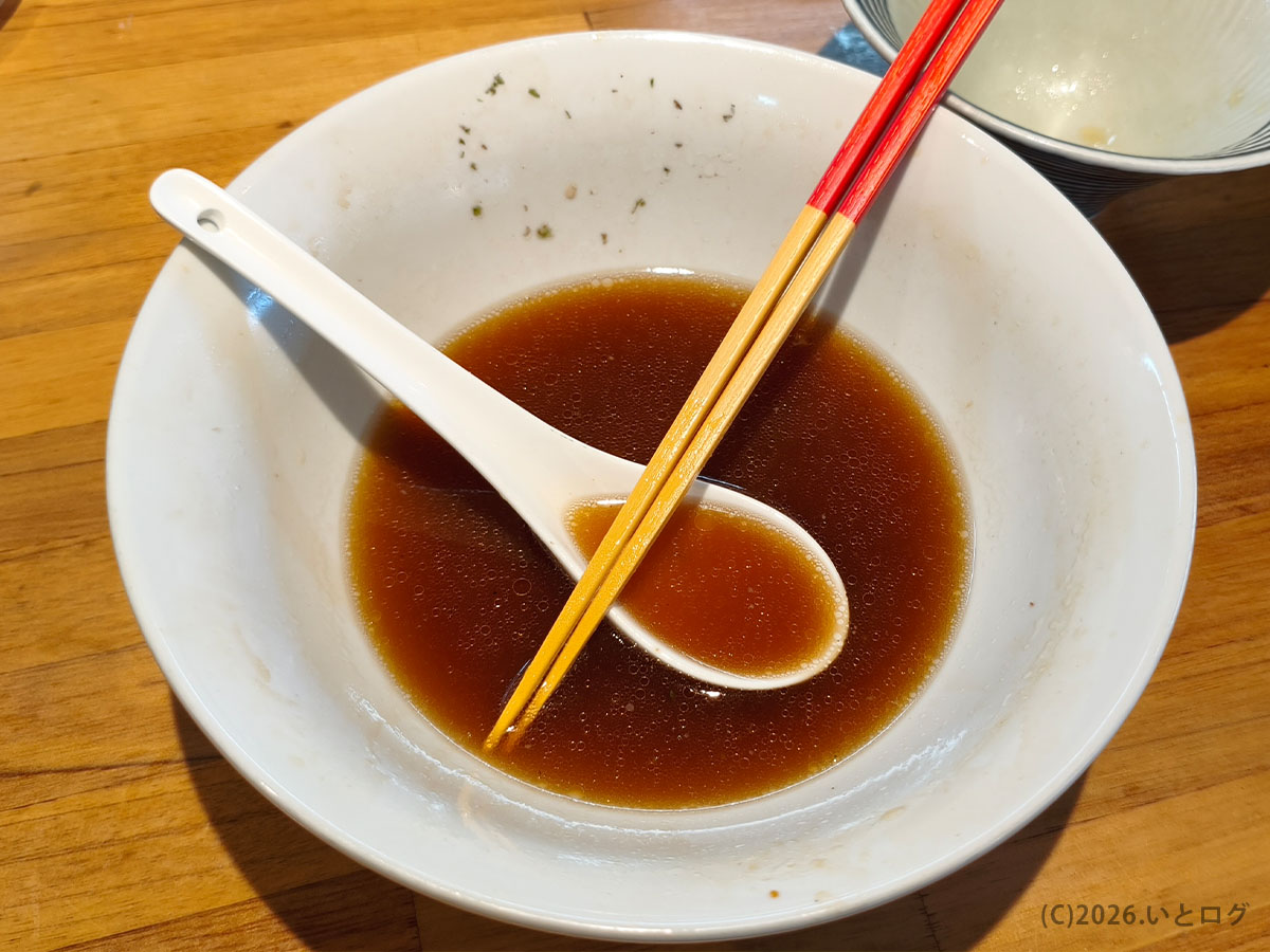 NAGISA okinawan ramen 完食後の丼 醤油スープの余韻 沖縄ラーメンレビュー