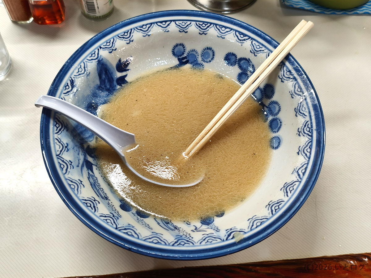 井出ちゃんぽん 本店を完食後のどんぶり スープまで飲み干した満足度の高い一杯