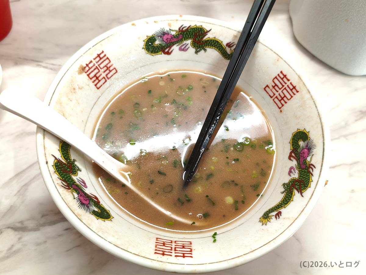最後まで飲みたくなる呼び戻しスープ。一光軒の泡系豚骨ラーメン