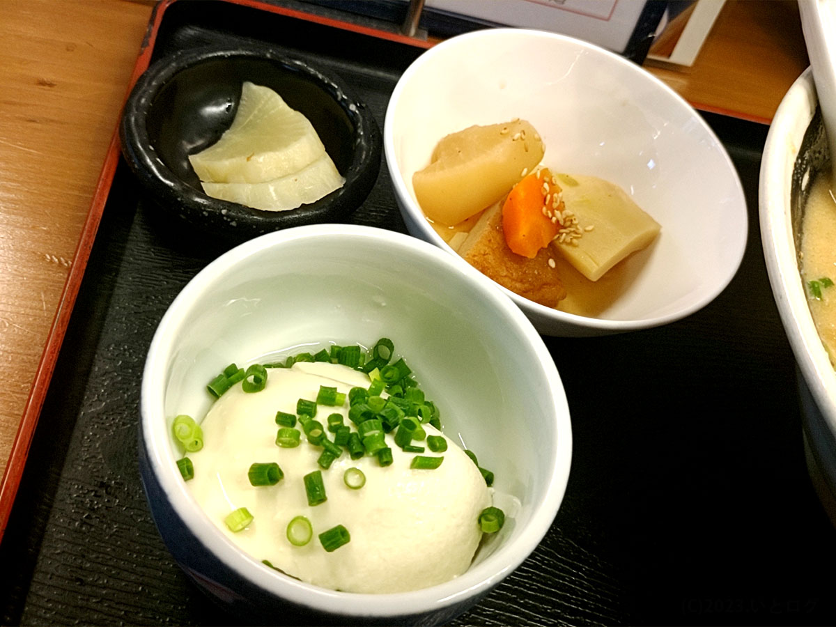 ゆずりはら　ラーメン　居酒屋