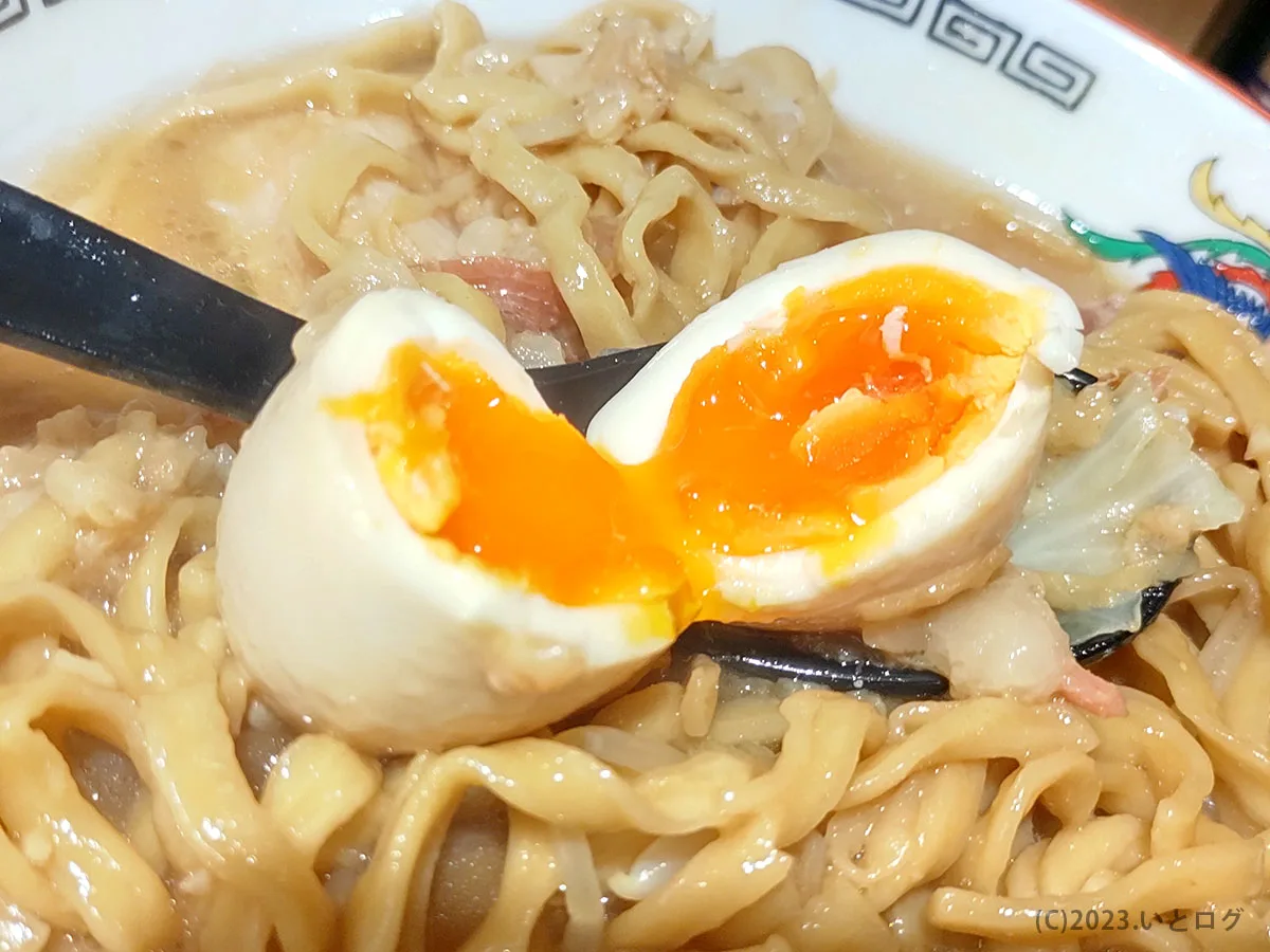 ラーメン豚山　池袋　アレ
