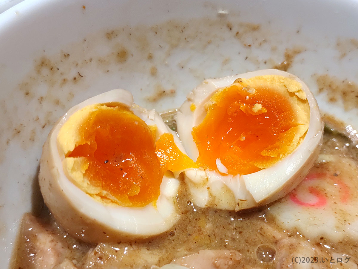 頑者　池袋　ラーメン