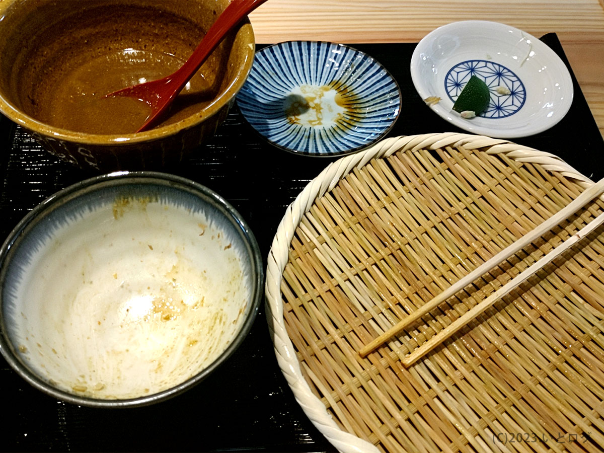 一志相伝　甲府　山梨　ラーメン