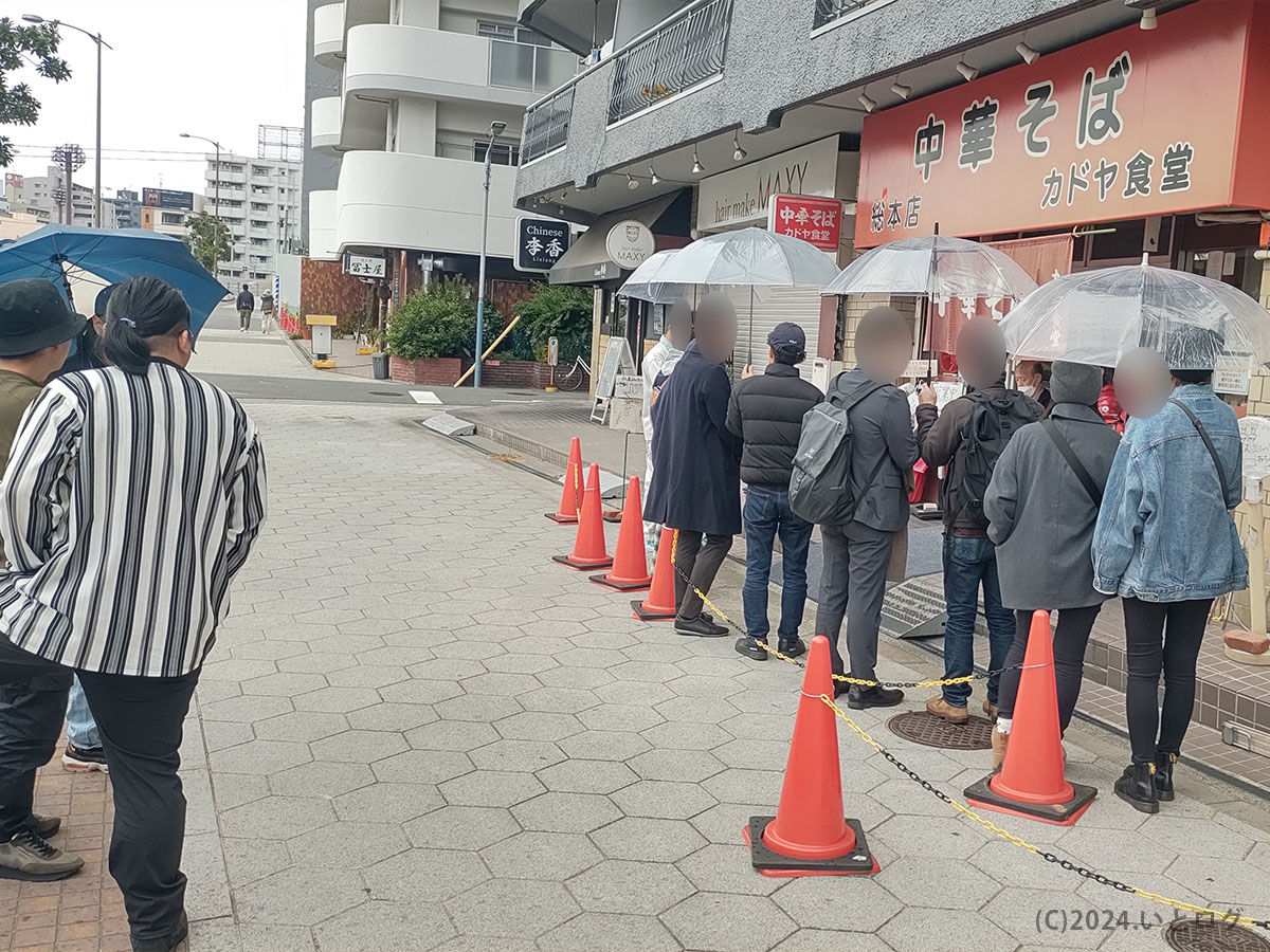 カドヤ食堂　大阪　行列　