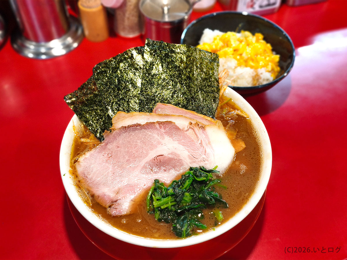 我道家 天理で食べた家系ラーメンとライス 王道家直系 我道家の一杯