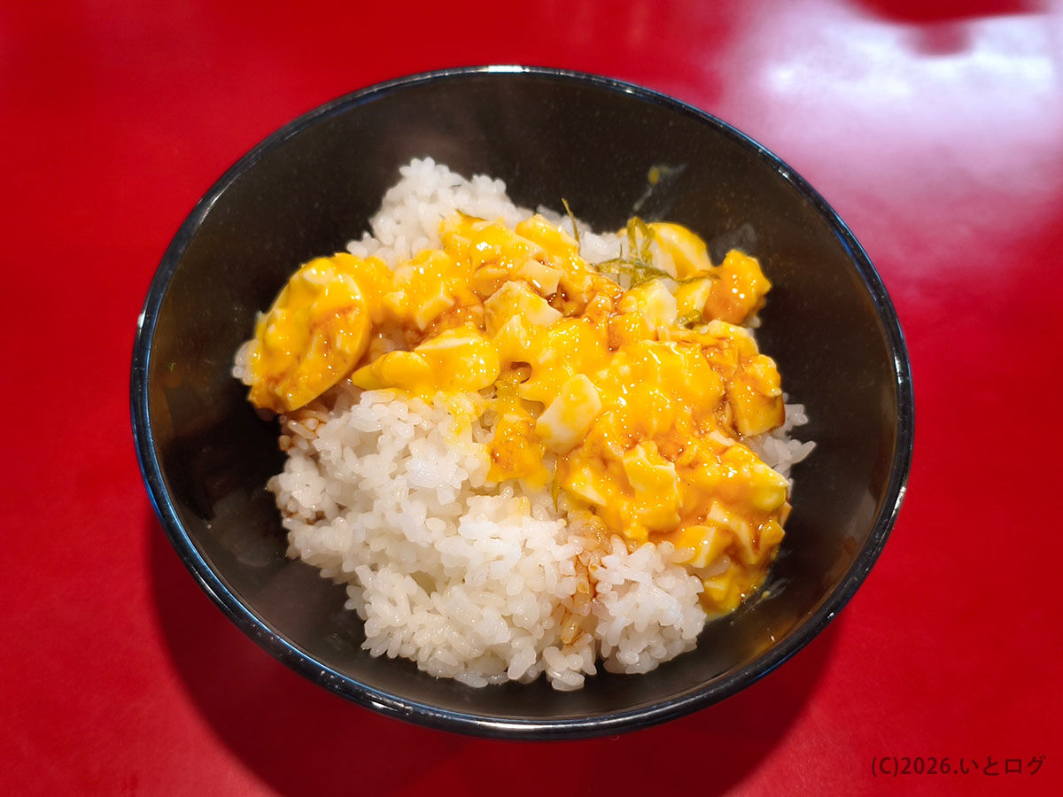 我道家 総本店のサイドメニュー 半熟卵ご飯 奈良 家系ラーメンと相性抜群