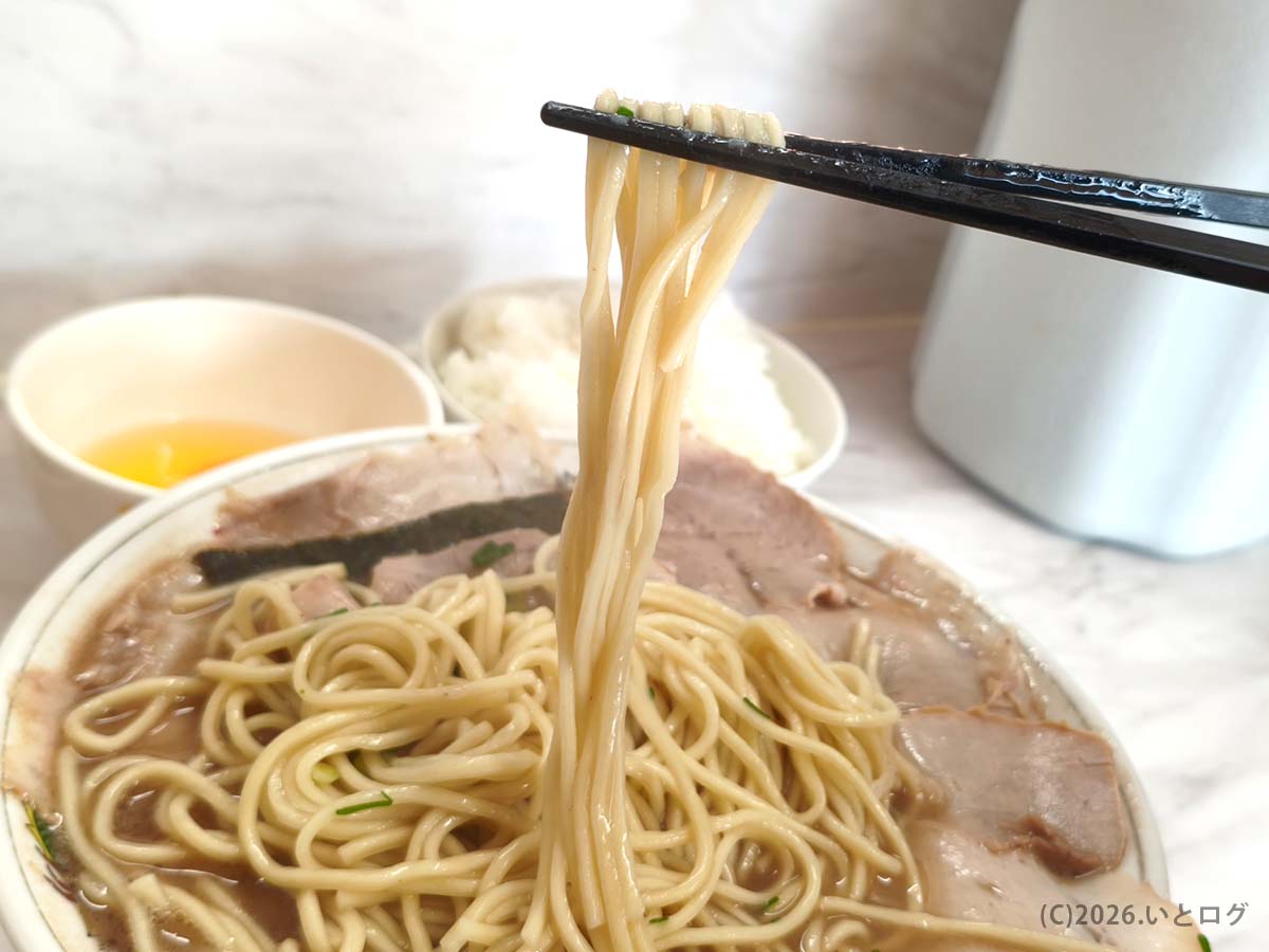 一光軒の一竜軒のストレート麺