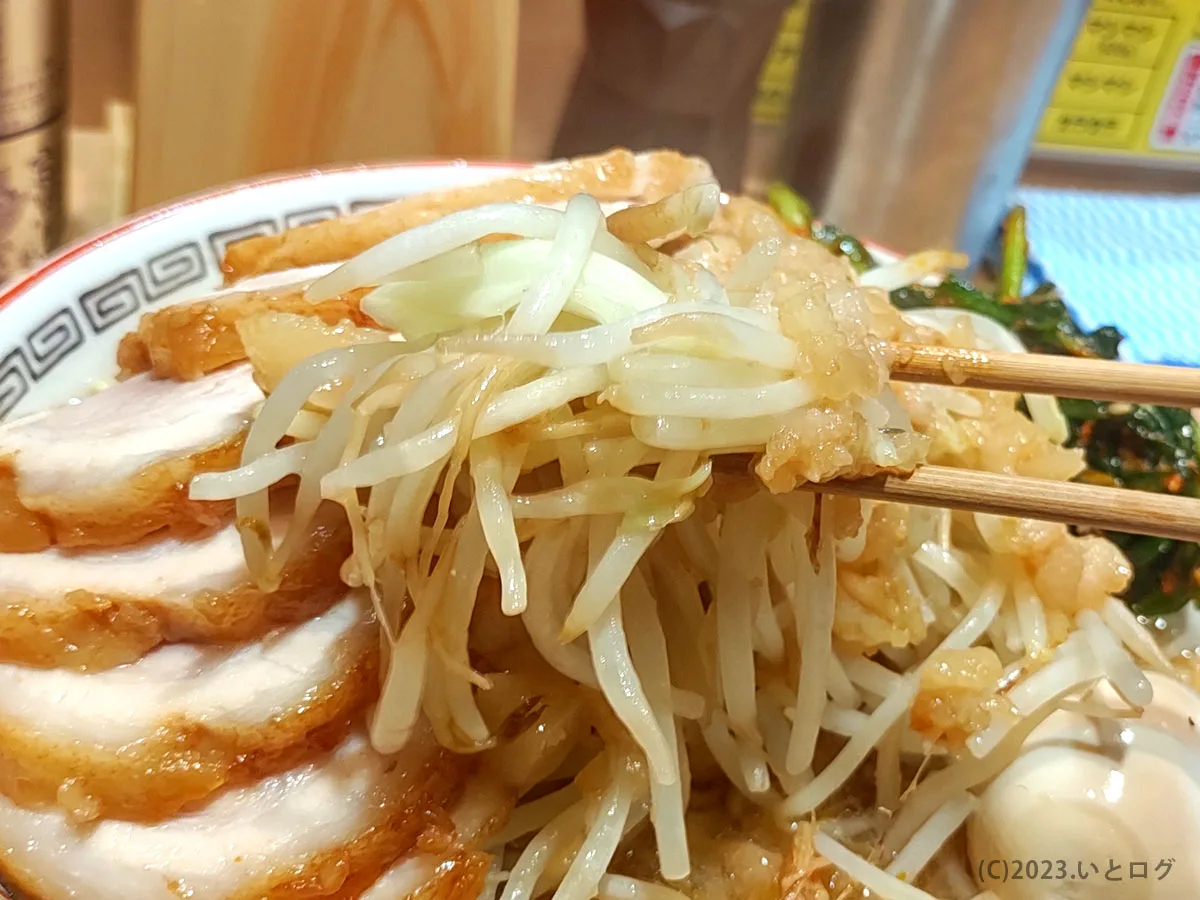 豚彦 山梨 甲府 飲み
