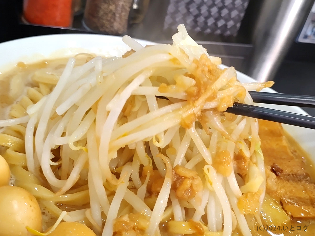 ラーメンフクロウ　大阪　鶴橋　野菜