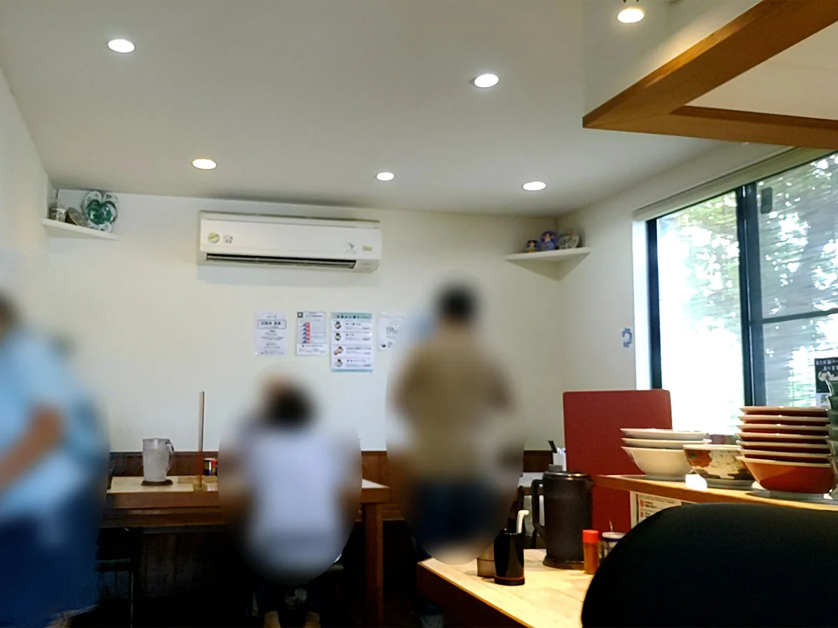 中華そば 四つ葉　混雑　埼玉