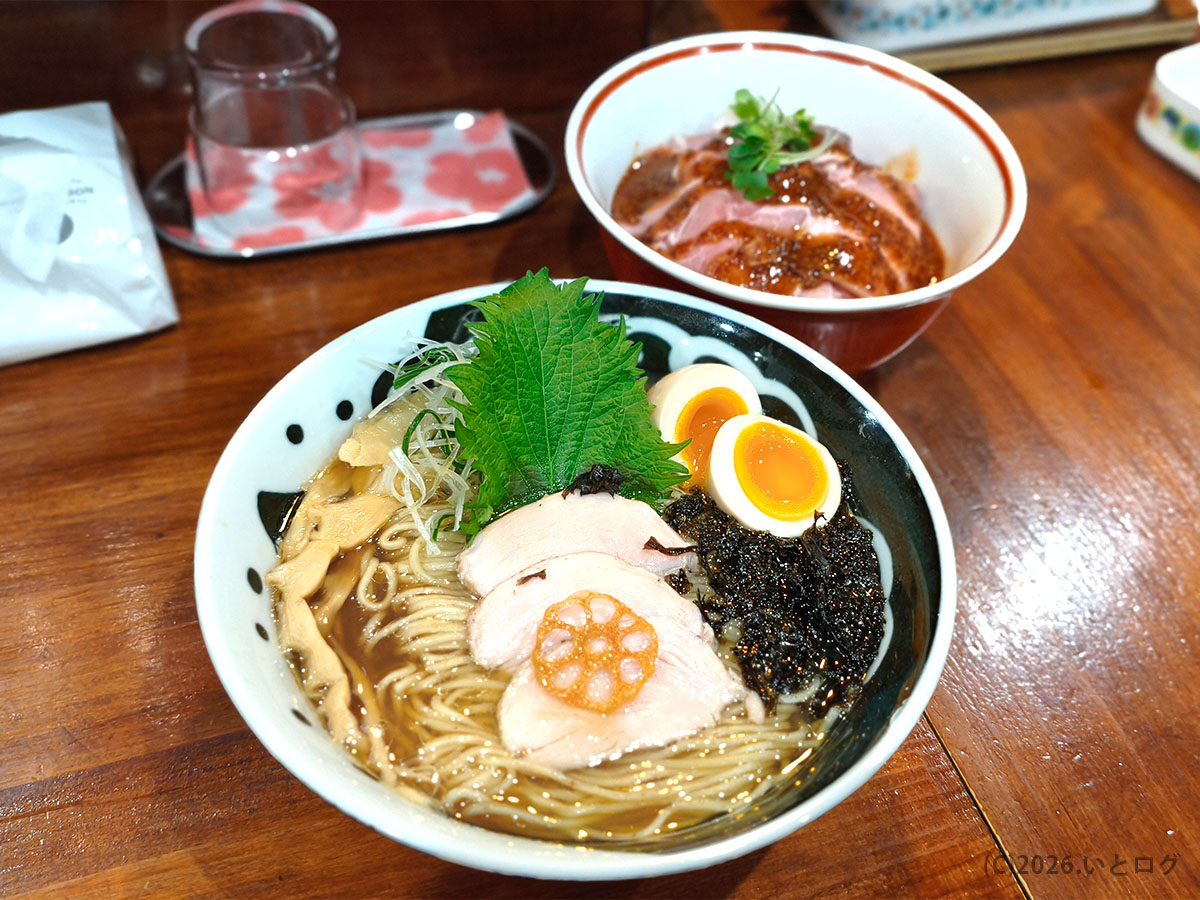 麺やコリキのラーメンとチャーシュー丼のセット｜山梨ラーメンおすすめ