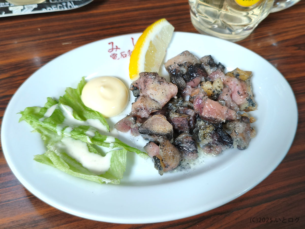 食堂みしまの一品料理。笛吹市の食堂でお酒と楽しめる料理