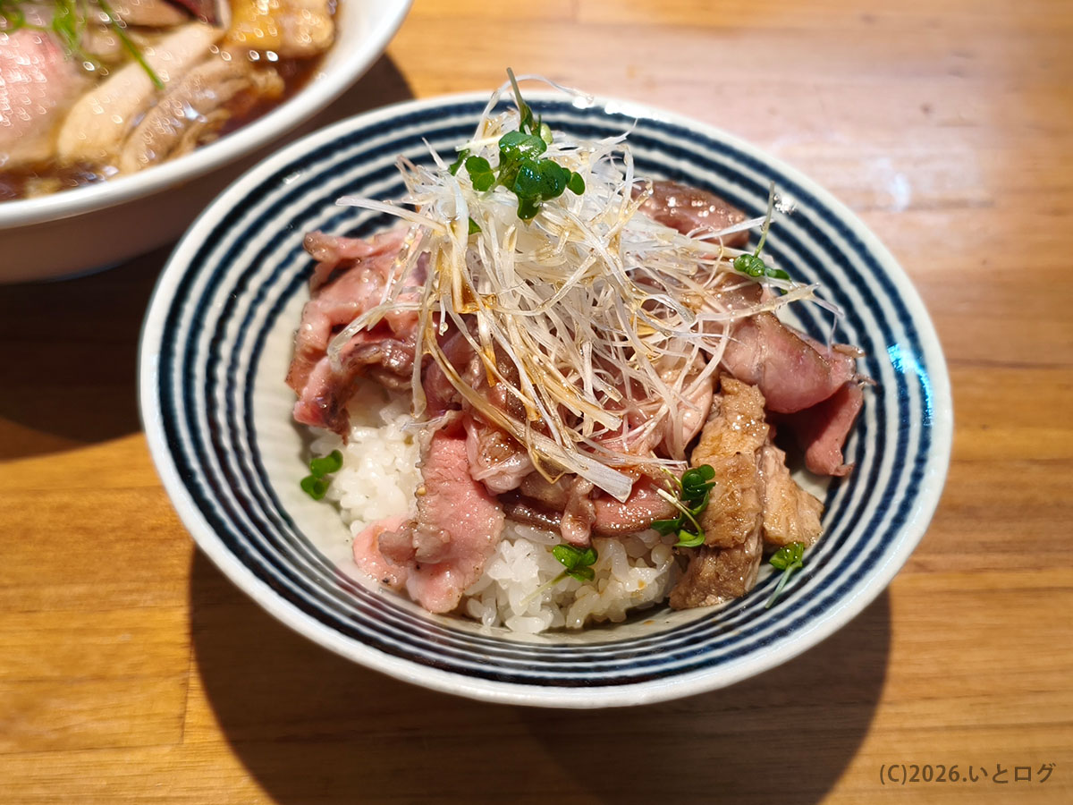 ナギサ 沖縄ラーメン チャーシュー丼 サイドメニュー 与那原 グルメ ラーメン