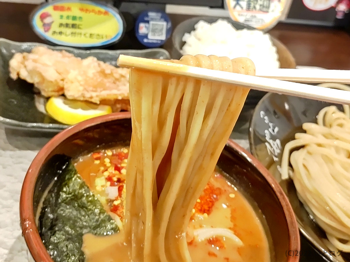 辛味噌つけ麺　麺上げ