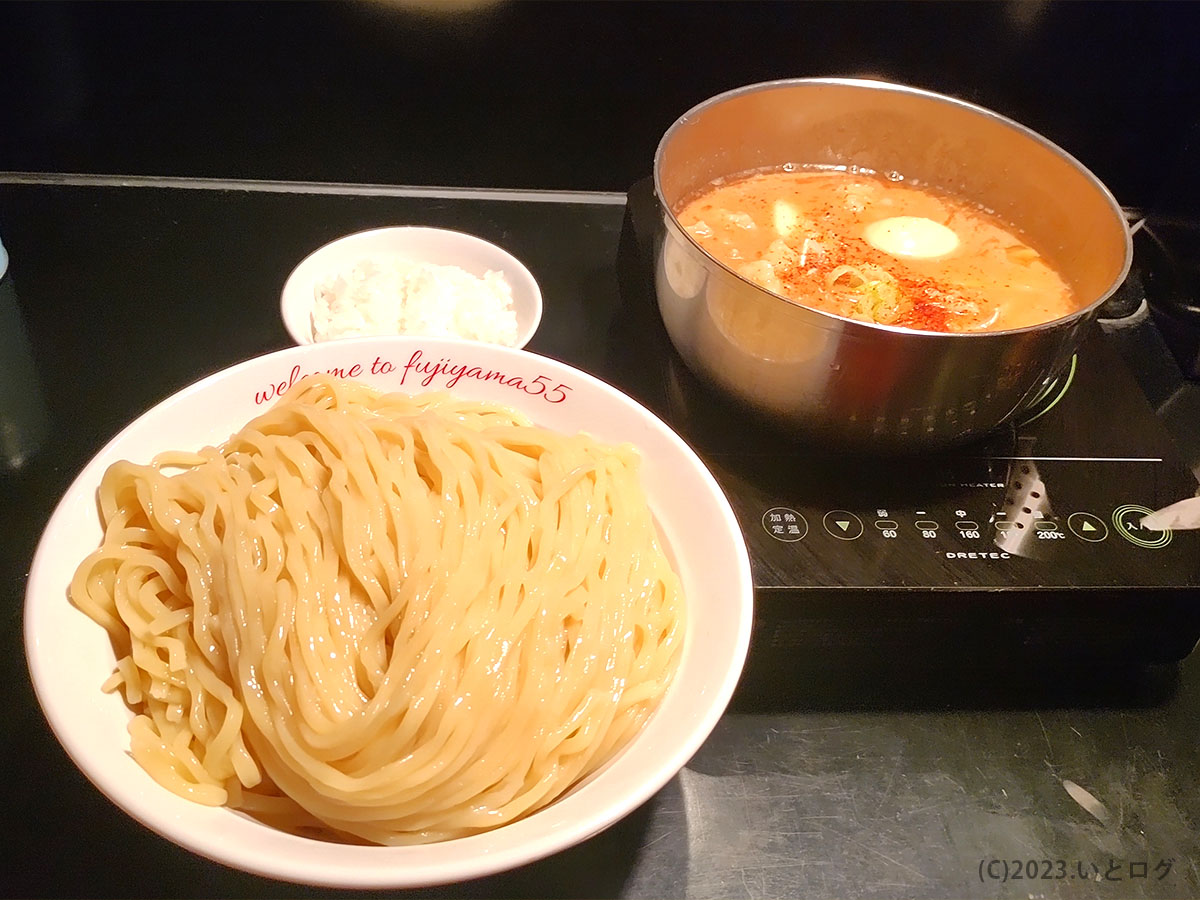 フジヤマ55　甲府市　ラーメン