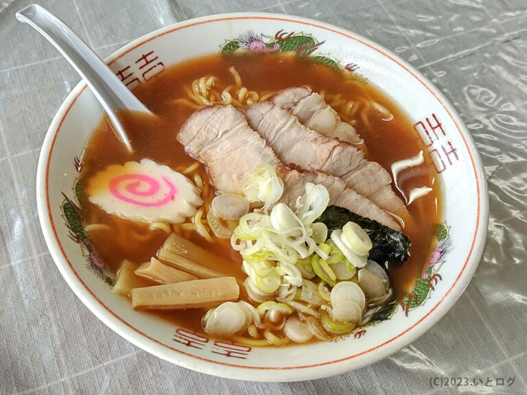 山中食堂　ラーメン　甲府市