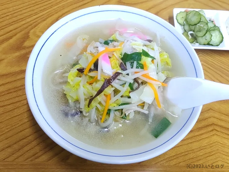 ラーメン　タンメン　新潟屋