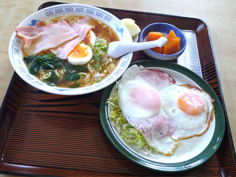 甲府駅　朝ラーメン　老舗