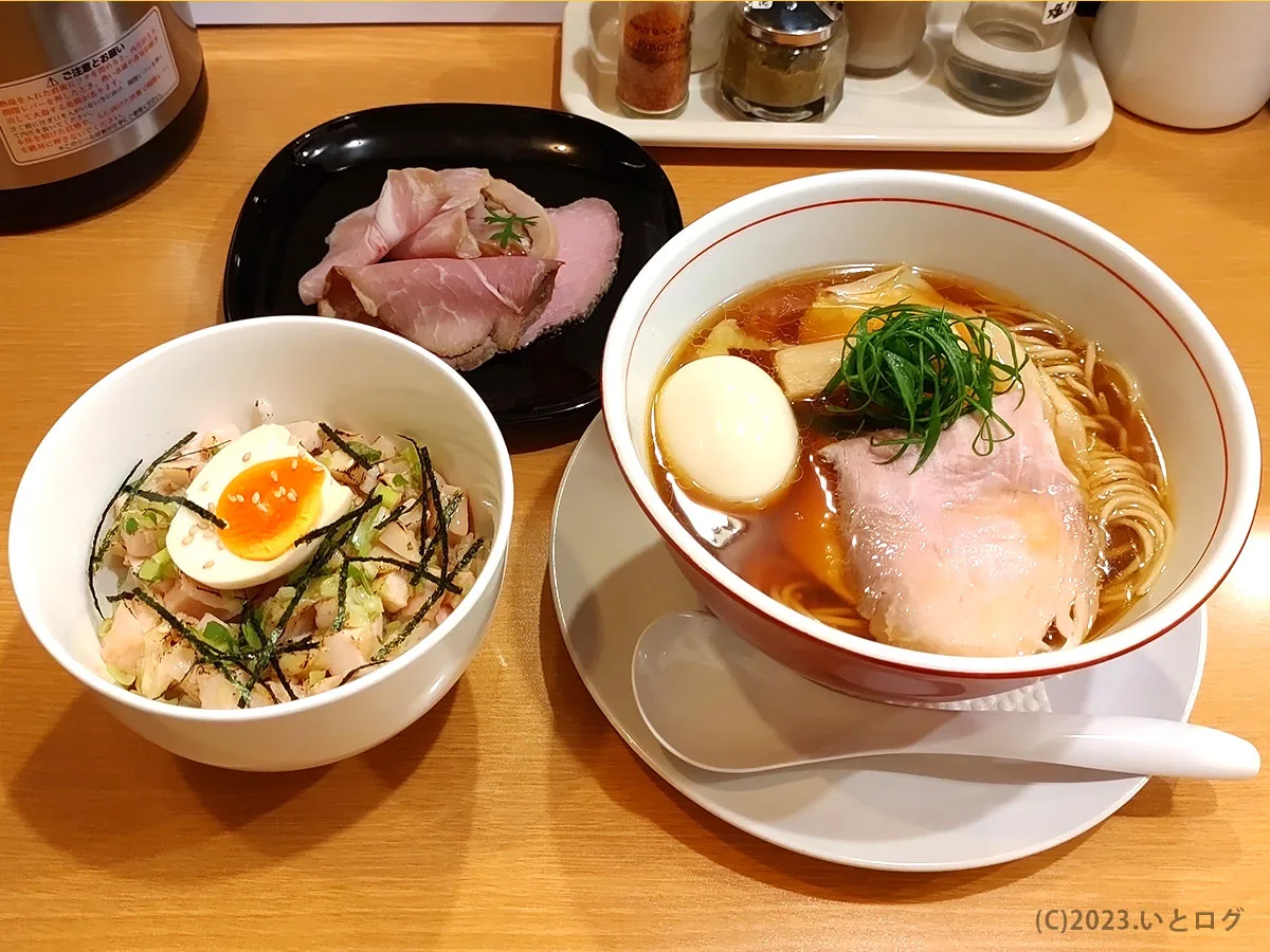 自家製麺TERRA　石川　野々市市　ごくにぼ