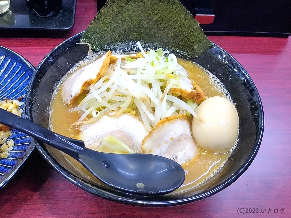 麻布らーめん 山梨 甲府