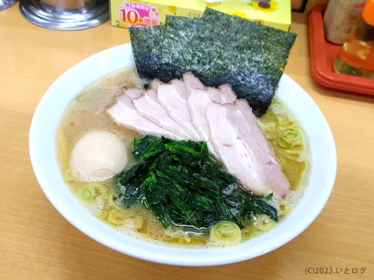 真打　石川　金沢市　豚骨醤油ラーメン