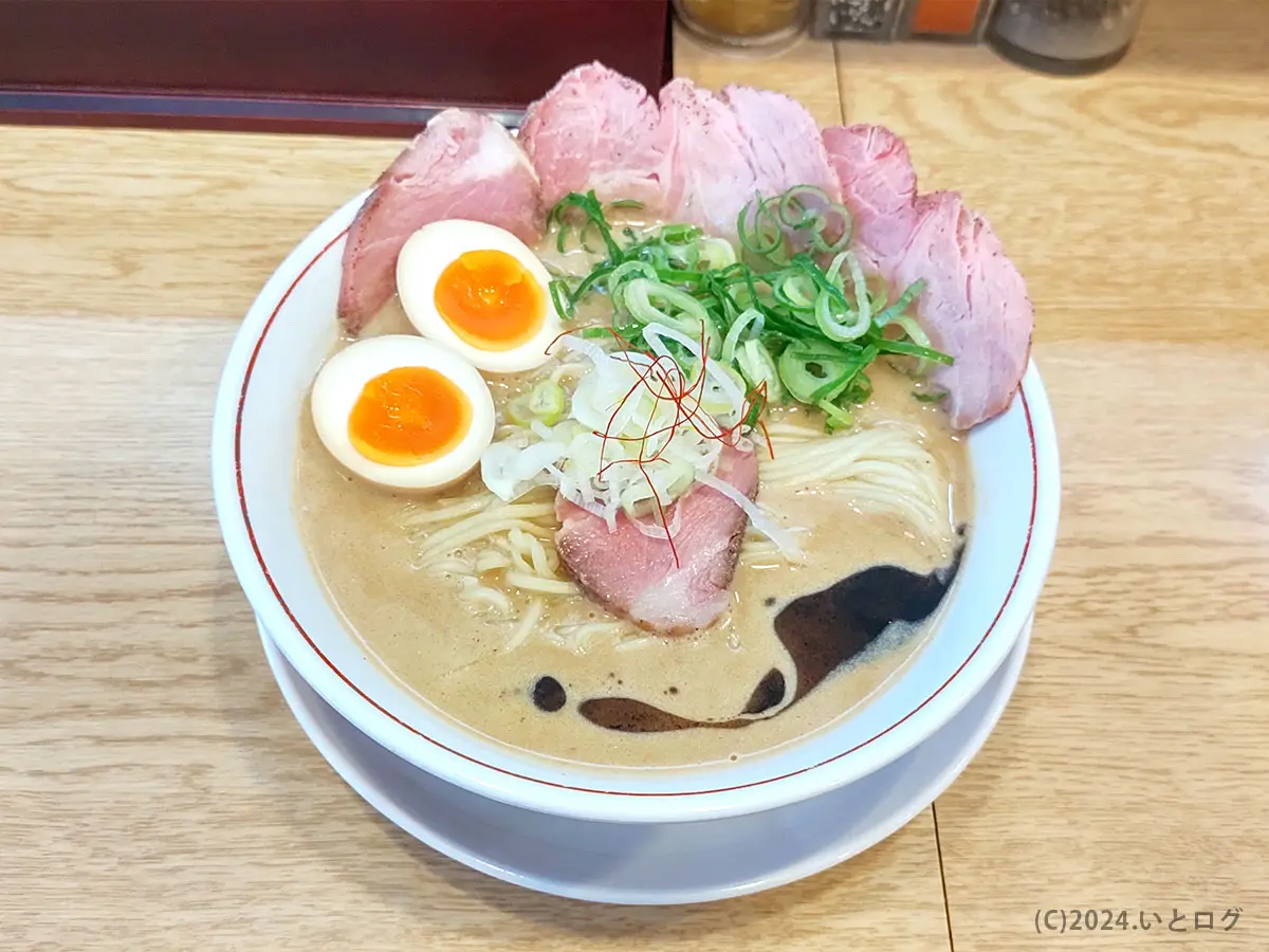 らーめん香澄 中崎町店』飲んだことあるようで無かった！サバを使用