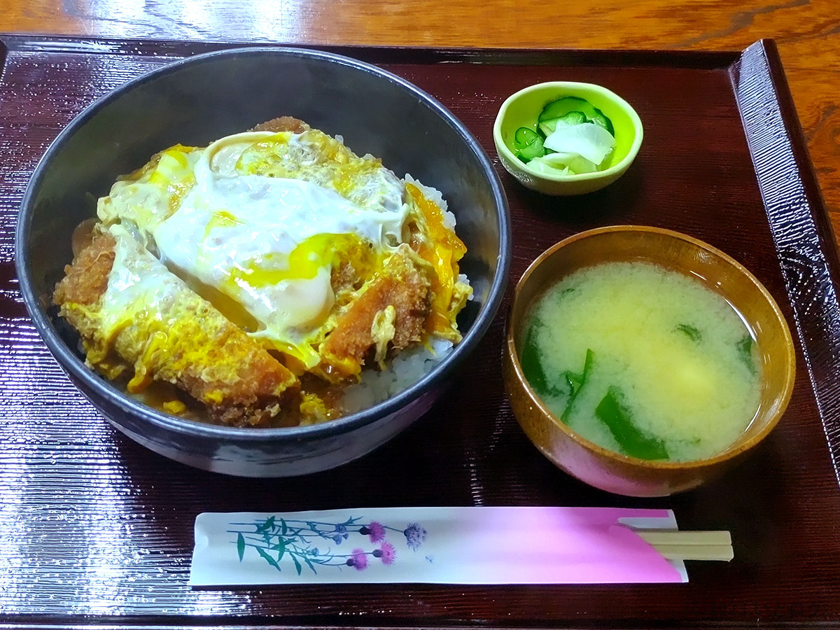 司食堂　かつ丼　河口湖