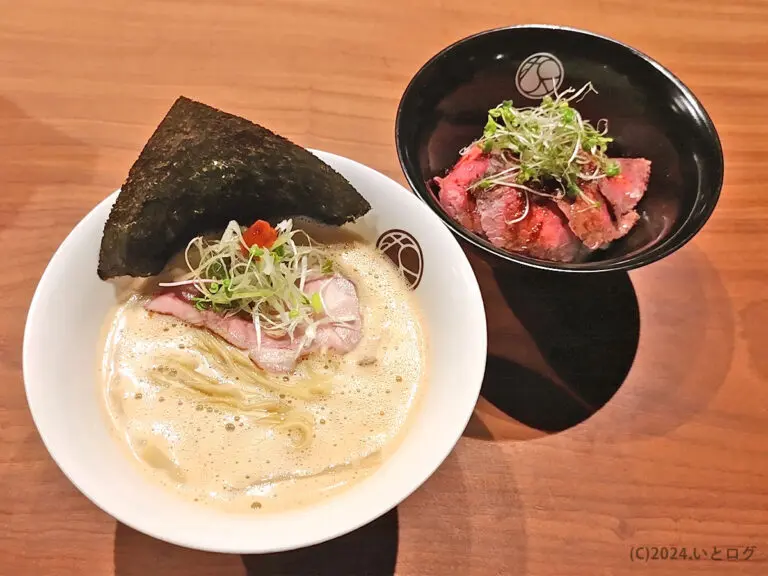 無垢　北杜市　無垢ラーメン　ローストビーフ丼