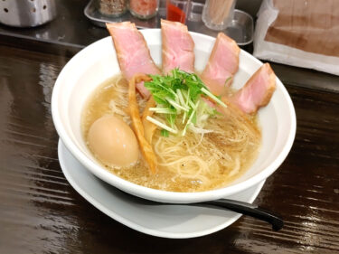 『らぁ麺ゆら吉 徳行本店』ついに本店へ。県内で希少な貝出汁ベースの中華そばは絶品ですよ！（甲斐だけに、、、）