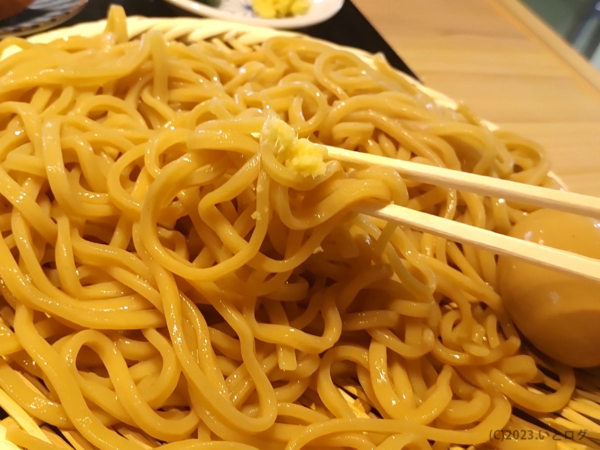 つけ麺　山梨　甲府　初志貫徹