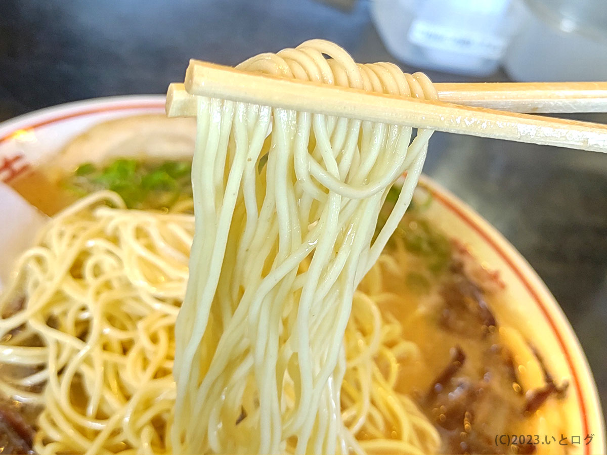 四日市　ラーメン　豚骨