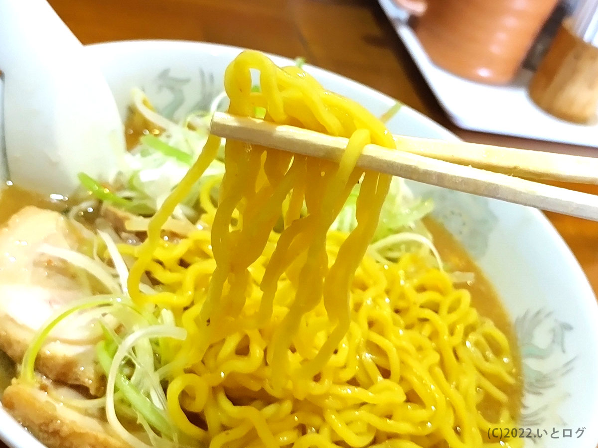 ネギ味噌チャーシュー　麺