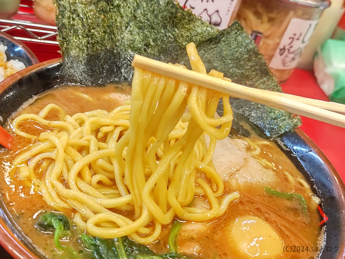 王道家　柏店　麺