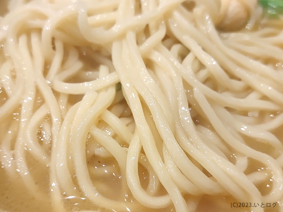 塩らーめん　麺