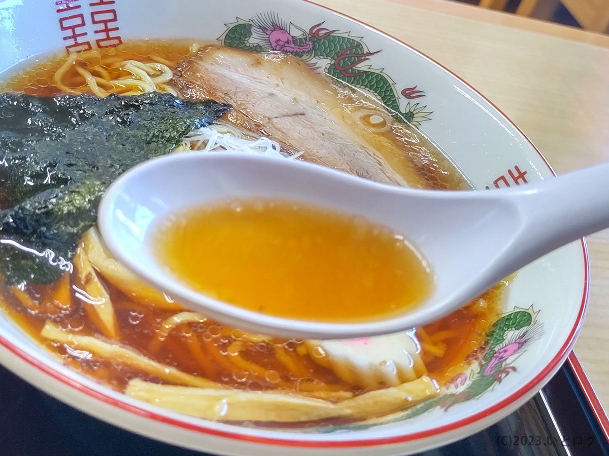 中華そば　スープ